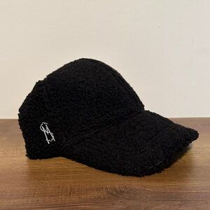 BRAND NEW Steve Madden Fuzzy Hat